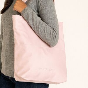 NWOT Pandora Ice Pink Tote 15x15x3 Vinyl 3 Pocket Shoulder Bag Purse Balletcore